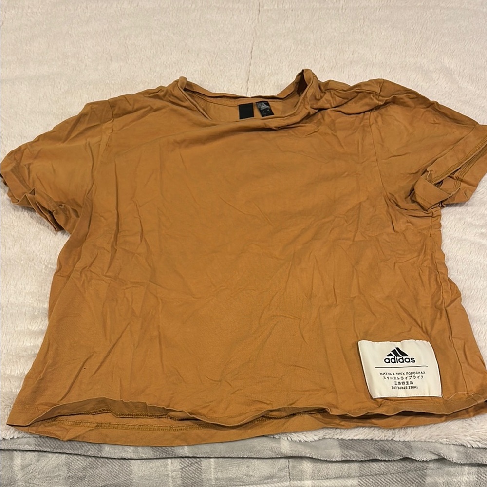Adidas mustard/tan T-Shirt